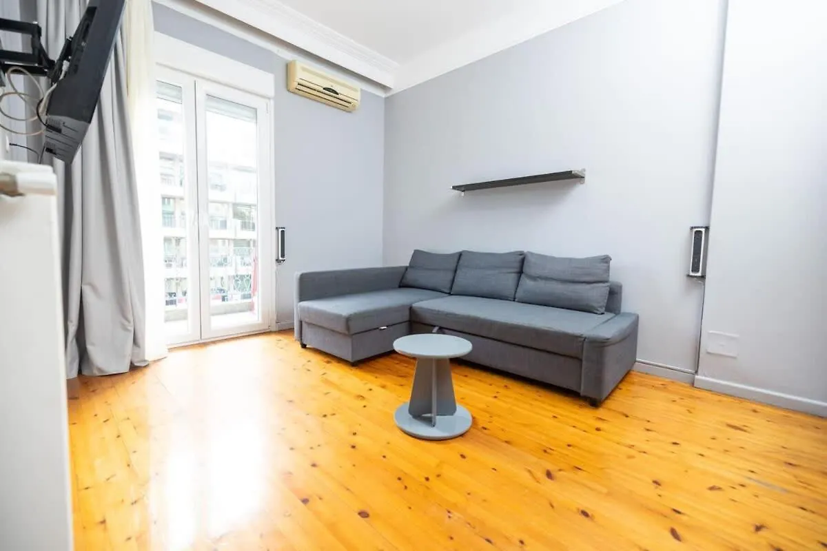 Egnatia Central Spacious 3 Bd Apt In Θεσσαλονίκη