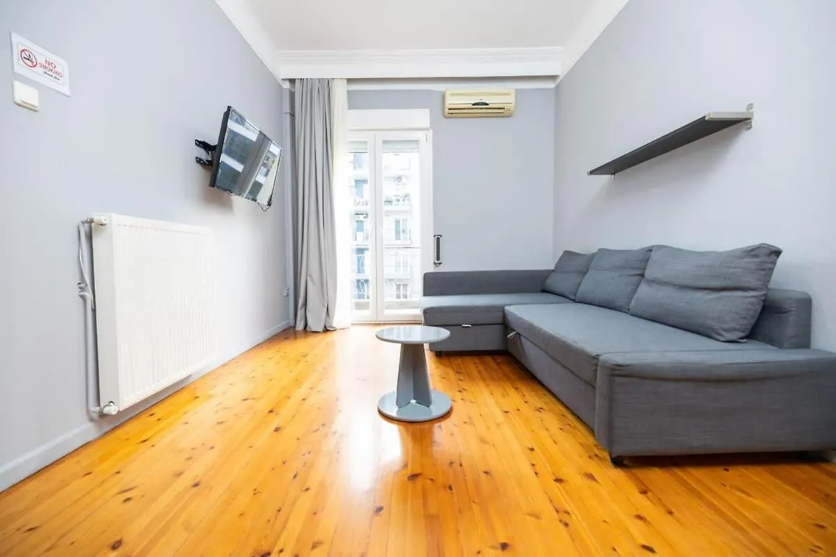 Egnatia Central Spacious 3 Bd Apt In Θεσσαλονίκη