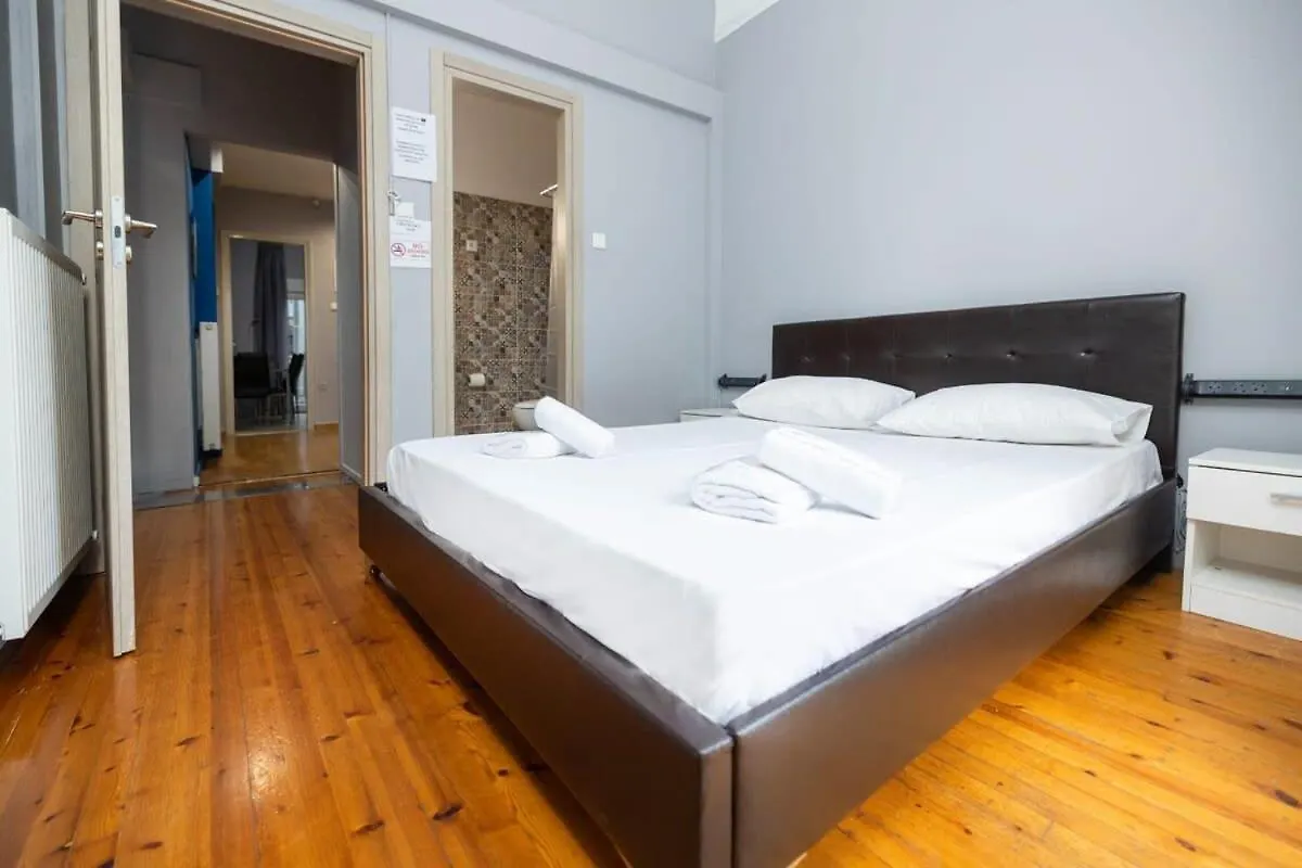 Egnatia Central Spacious 3 Bd Apt In Saloniki Grecja