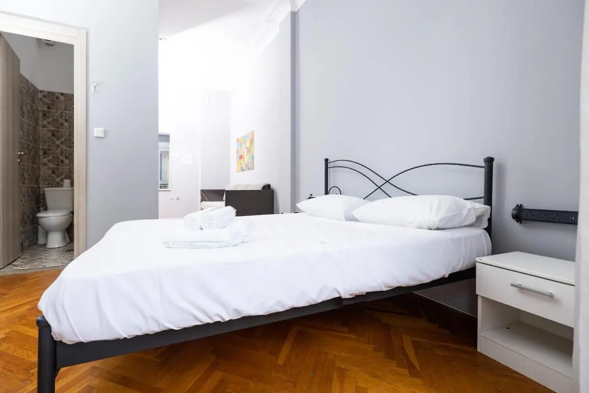 Egnatia Central Spacious 3 Bd Apt In Saloniki 0*,  Grecja